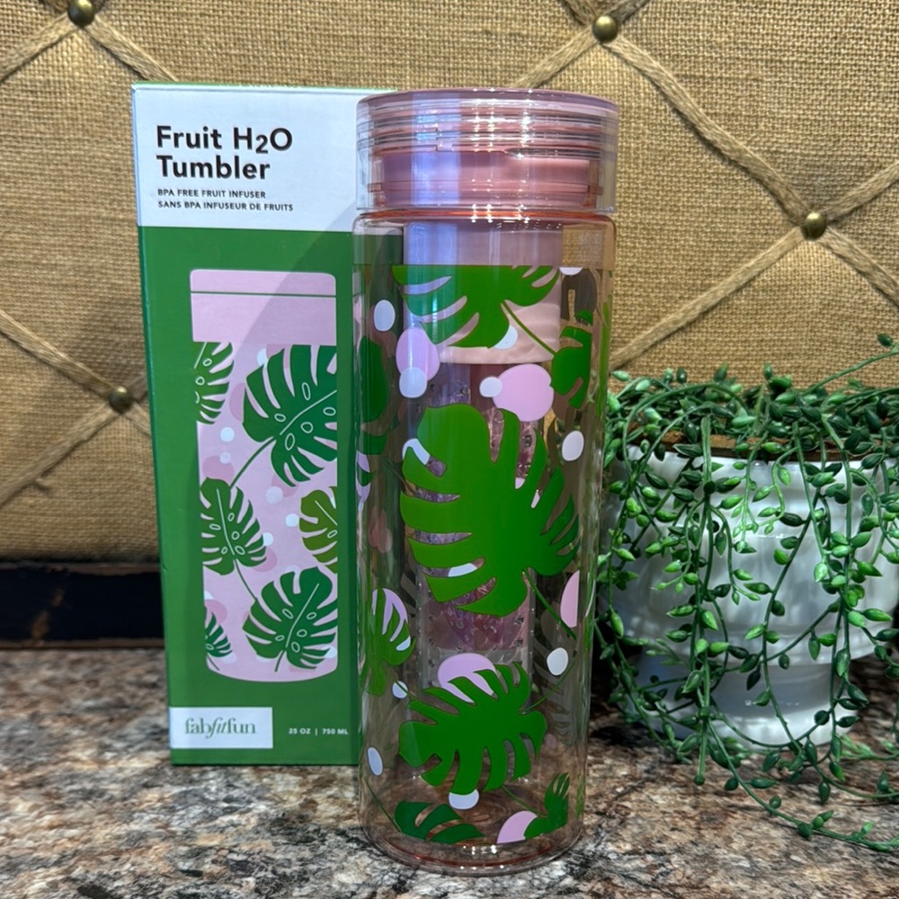 FabFitFun tumbler